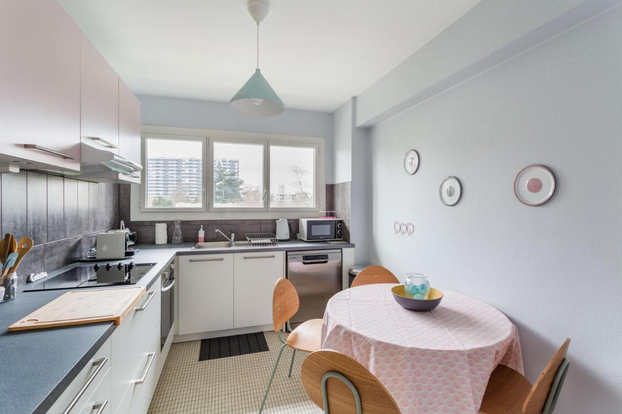 Rosa, Confortable 2 Chambres Avec Parking Dans Le Centre Rennes Dış mekan fotoğraf